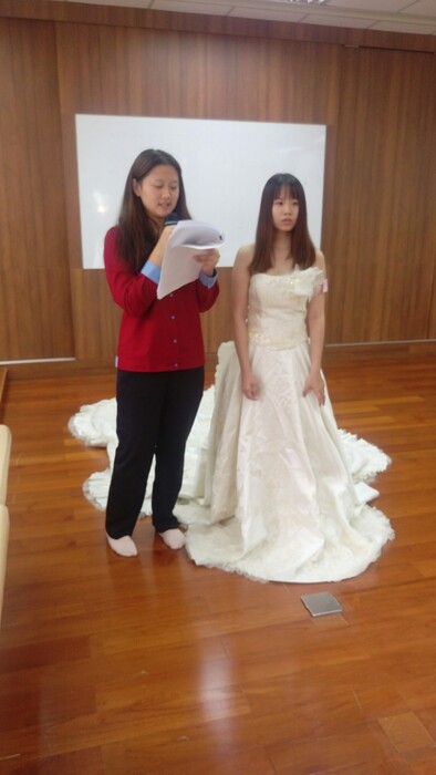 優雅禮服~~